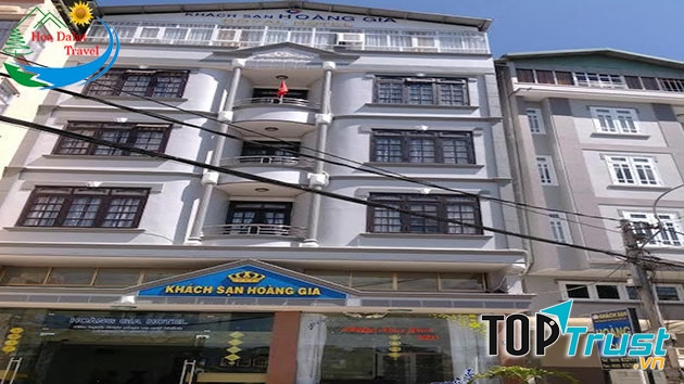 Khách sạn Hoàng Gia