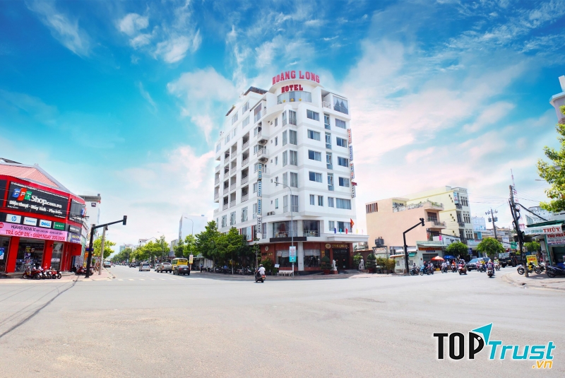 Khách sạn Hoàng Long với đầy đủ tiện nghi