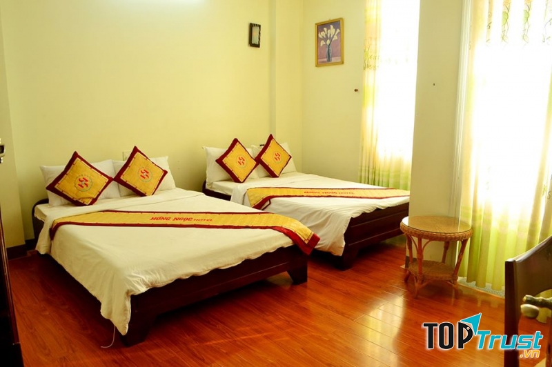 Khách sạn Hồng Ngọc