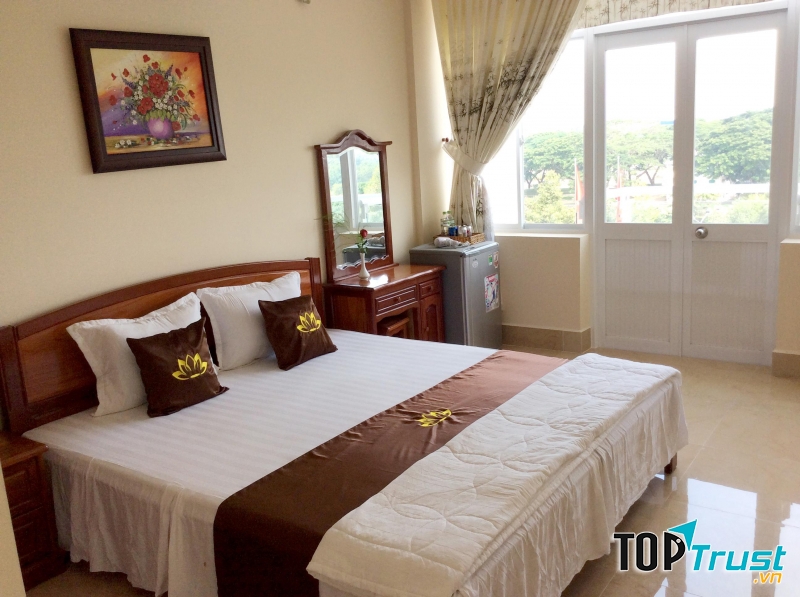 Khách Sạn Hương Sen