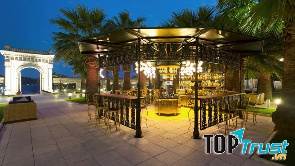 Khách sạn Çirağan Palace Kempinski, Istanbul, Thổ Nhĩ Kỳ