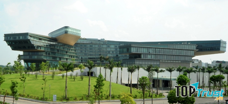 Một phần khu vực ngoài trời khách sạn JW Marriott
