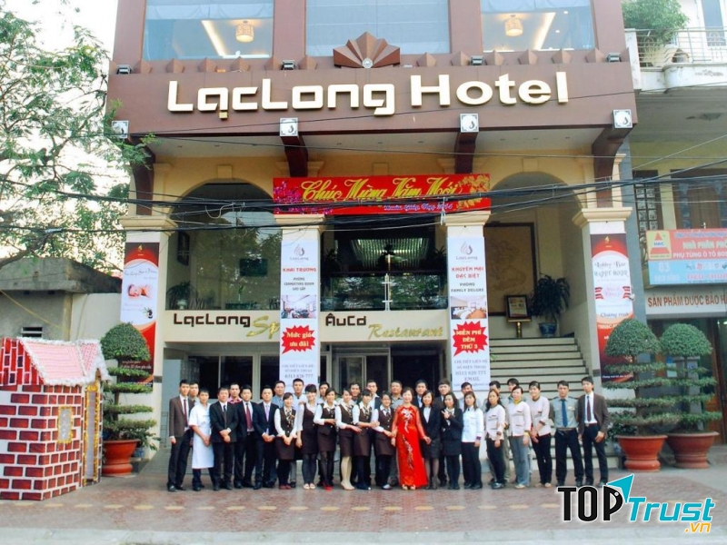 Khách sạn Lạc Long