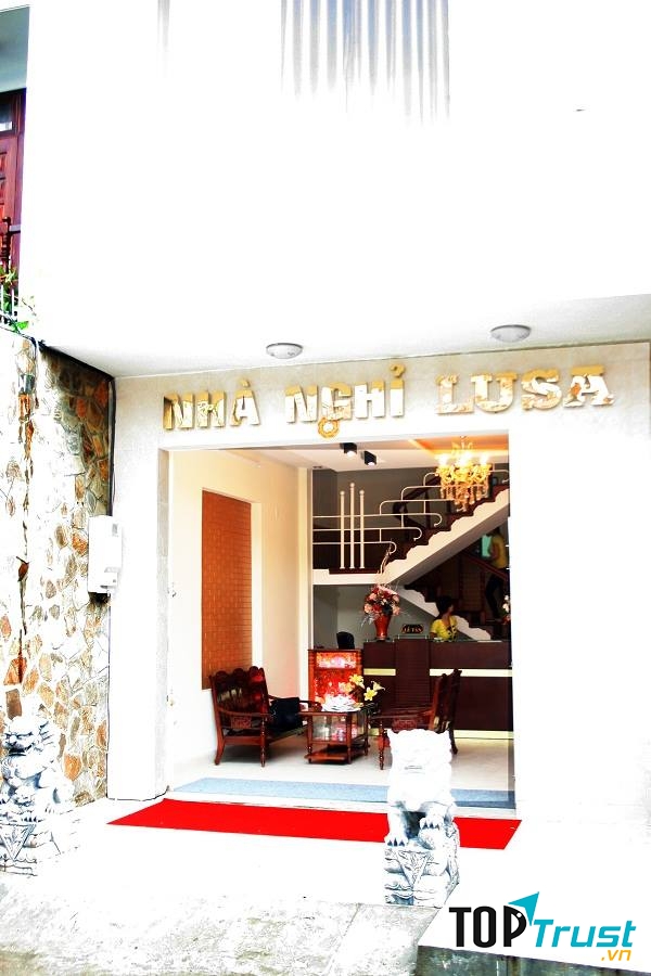 Khách sạn Lusa