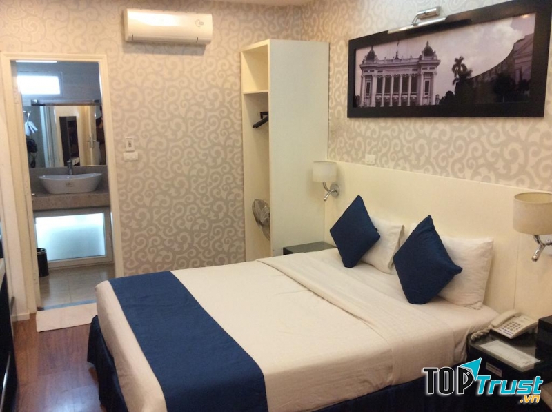 Khách sạn M Belle