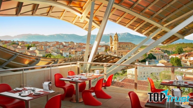 Khách sạn Marques de Riscal - Tây Ban Nha