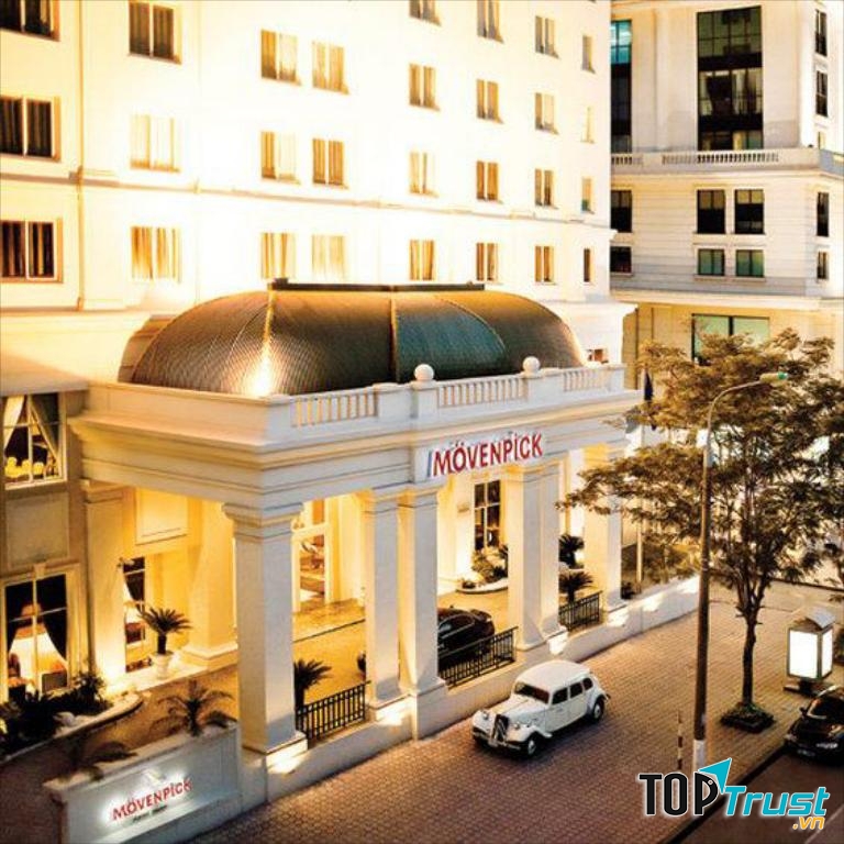 Vị trí trung tâm, gần các trung tâm thương mại, văn hóa