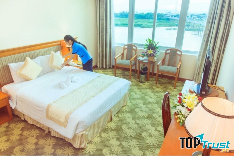 Khách sạn Mỹ Trà Riverside