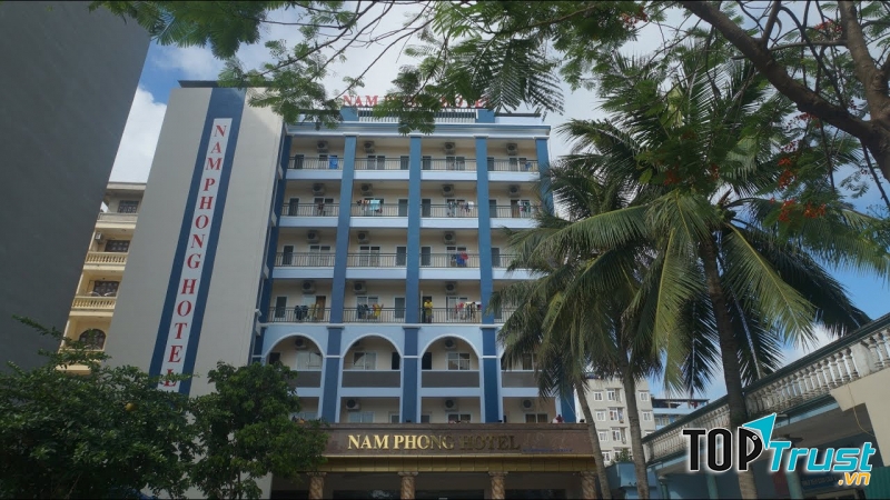 Khách sạn Nam Phong