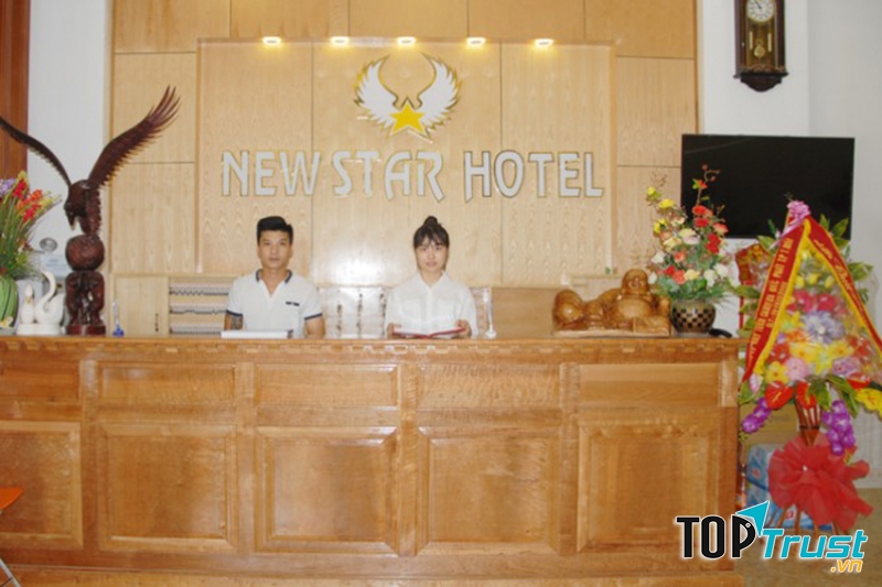 Khách sạn Newstar