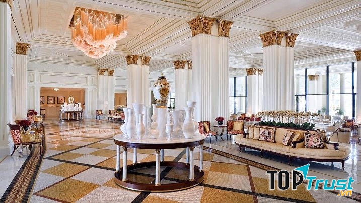 Khách sạn Palazzo Versace
