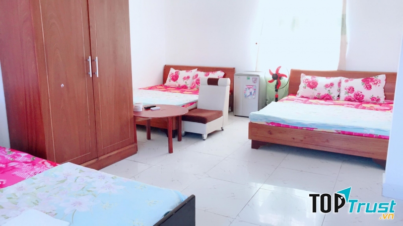 Khách sạn Phố Châu