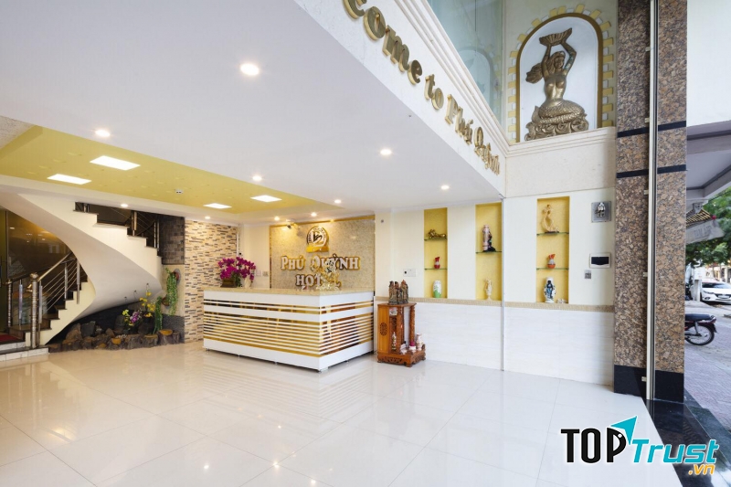 Khách sạn Phú Quý