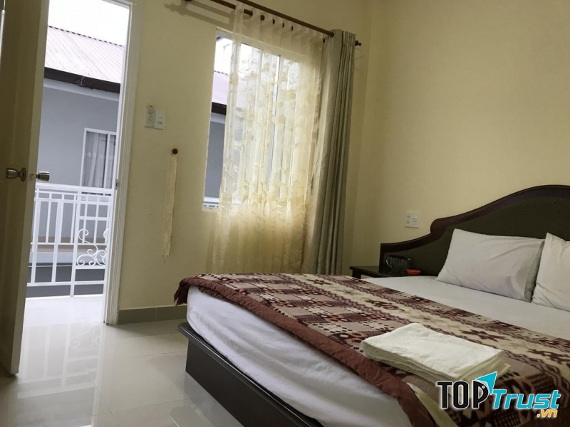 Phòng tại khách sạn Phương Hồng