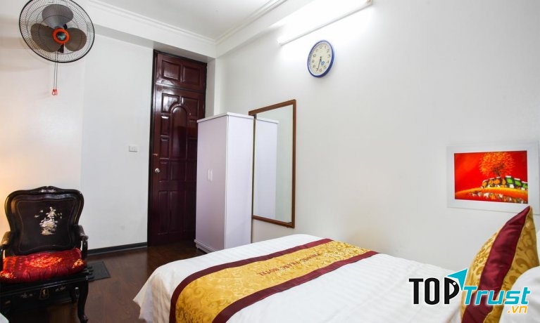 Khách sạn Phương Trang