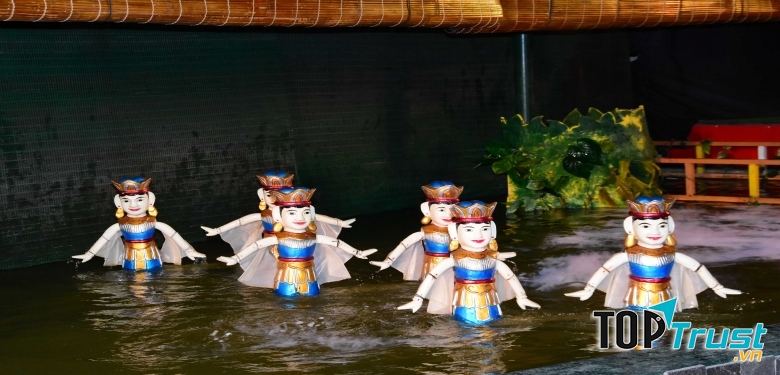 Nghệ thuật múa rối nước được lưu giữ tại Rex Sen Vàng