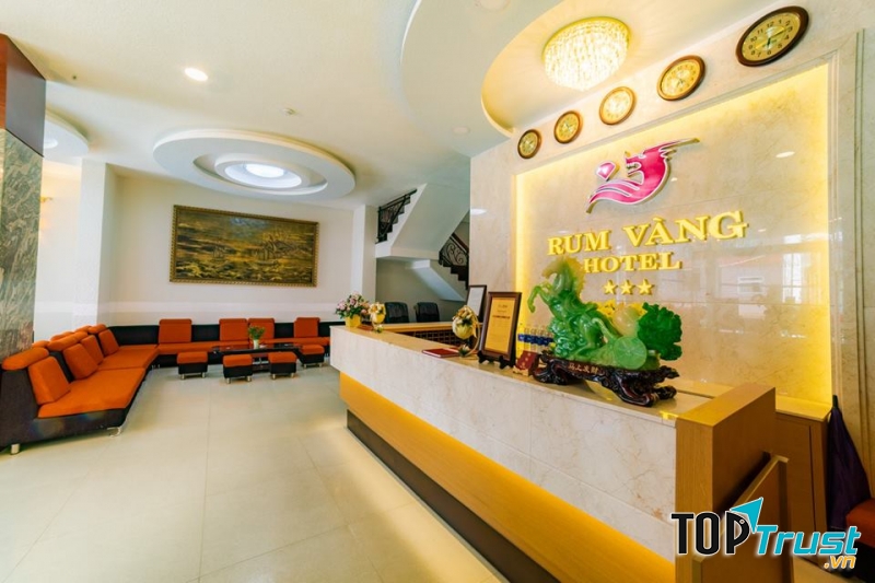 Khách sạn Rum Vàng II