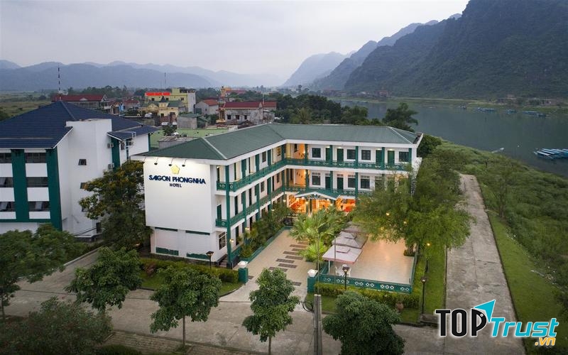Khách sạn Sài Gòn Phong Nha