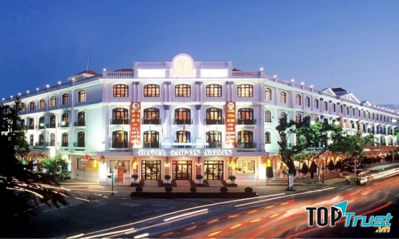 K﻿hách sạn Saigon Morin Huế