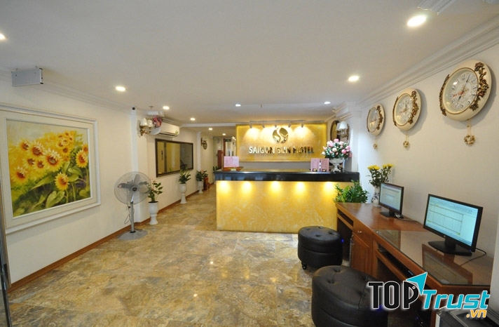 Khách sạn Saigon Sun