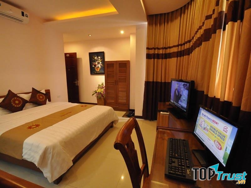 Khách sạn Saigon Sun