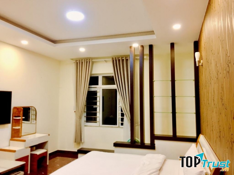 Khách sạn sân vườn Minh Anh