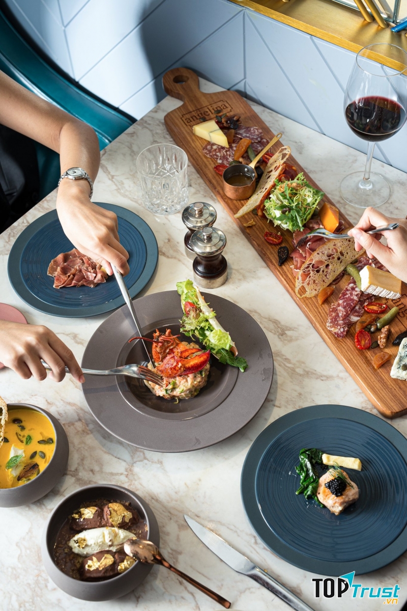 Khách sạn Sofitel Legend Metropole Hanoi