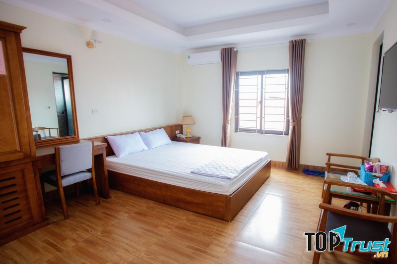 Khách sạn Thu Hà