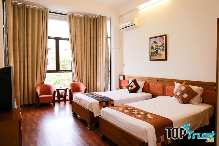 Khách sạn Tuấn Khanh