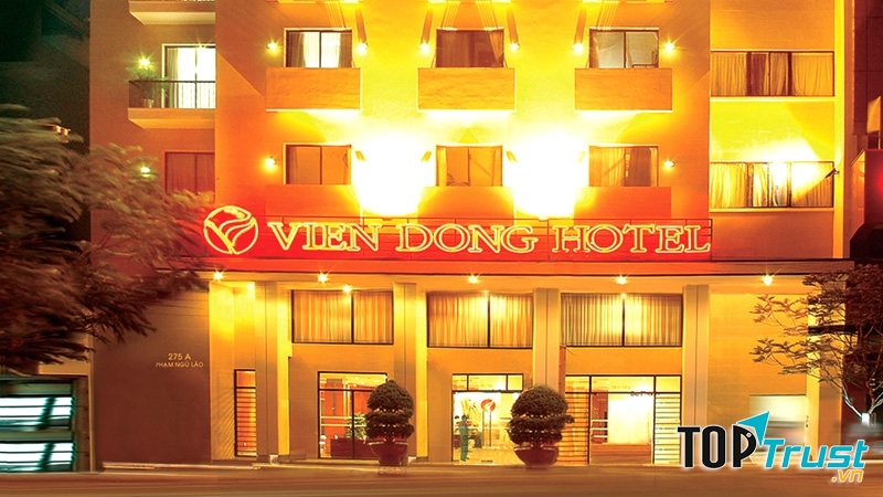 Khách sạn Viễn Đông