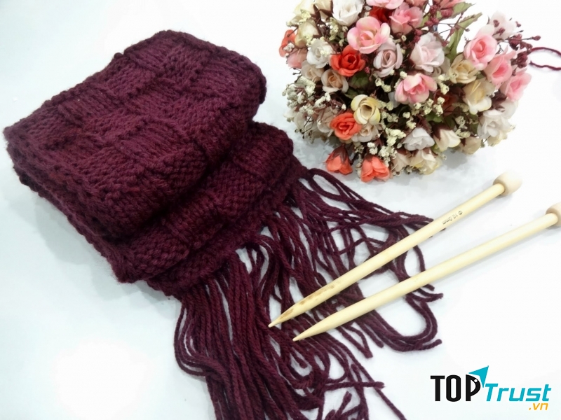 Khăn quàn cổ là thứ không thể thiếu trong mùa đông