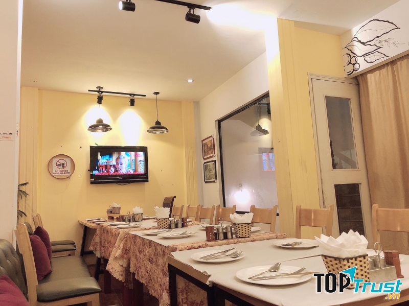 Khana Khazana Restaurant