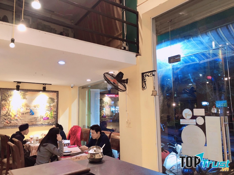 Khana Khazana Restaurant