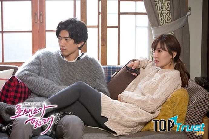 Các nhân vật trong phim làm việc trong mạng lưới shopping