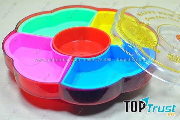 Khay đựng hình bông hoa mai 8 cánh với phần nắp bằng nhựa trong suốt