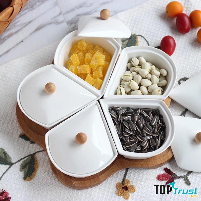 Khay đựng bánh mứt kẹo phát nhạc may mắn