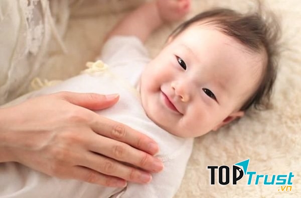 Bước ngoặt đầu tiên là chúng ta được sinh ra trên cõi đời này
