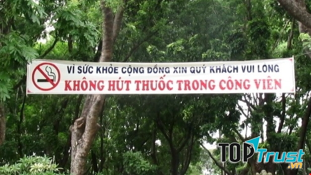 Không hút thuốc ở nơi công cộng
