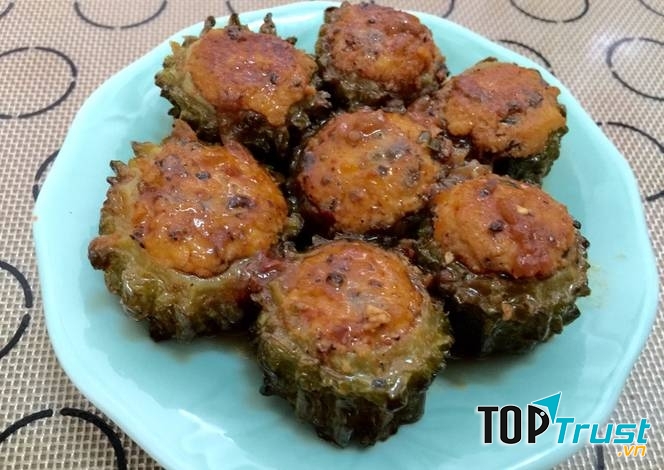 Khổ qua nhồi đậu phụ kho chay