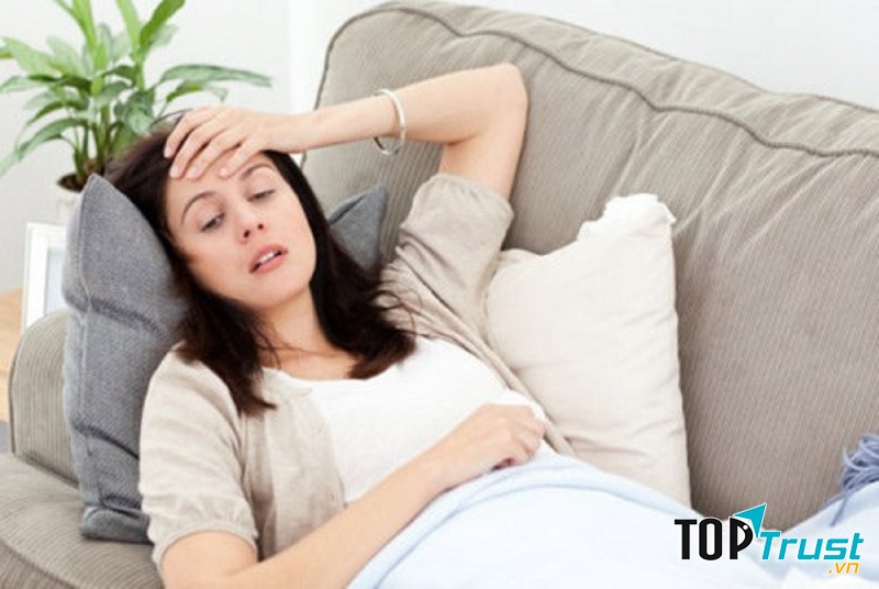 Bà bầu thường xuyên bị khó thở
