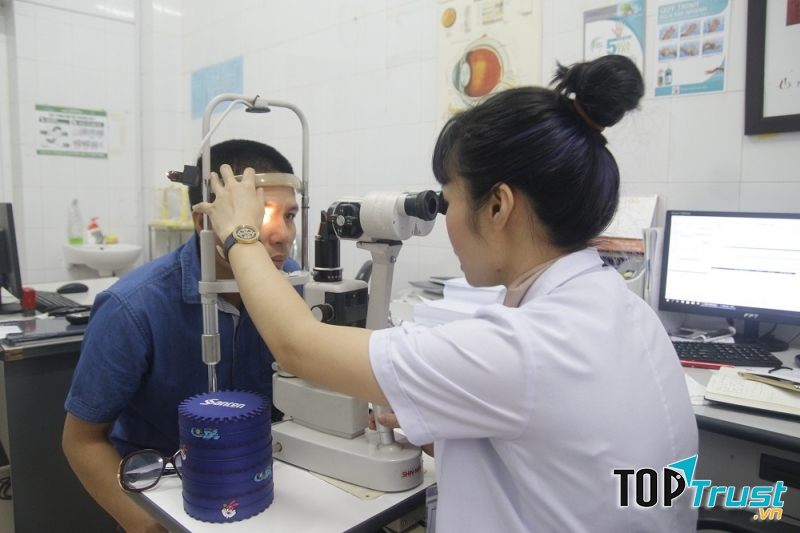 Khoa mắt bệnh viện Bãi Cháy