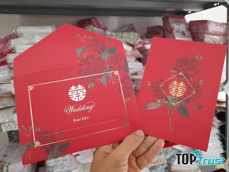 Khoa Thiệp Cưới