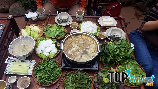 Lẩu cua đồng miễn chê