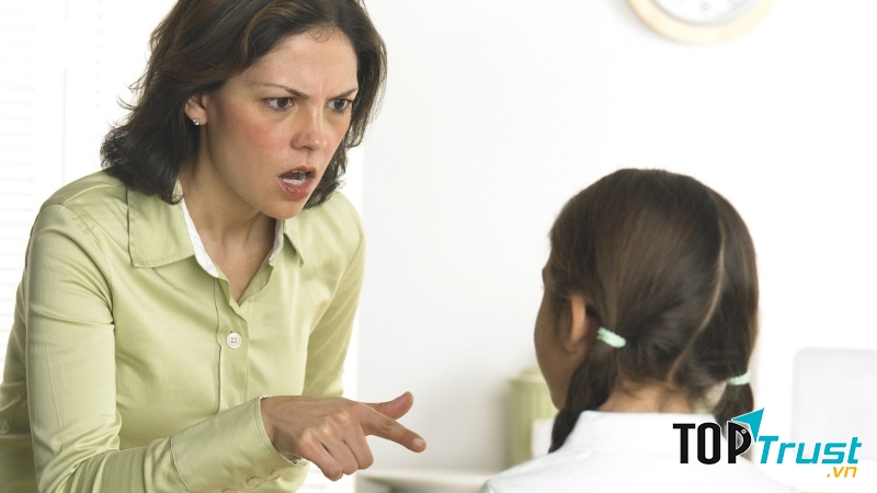 Không băt trẻ làm theo lời mình một cách tuyệt đối