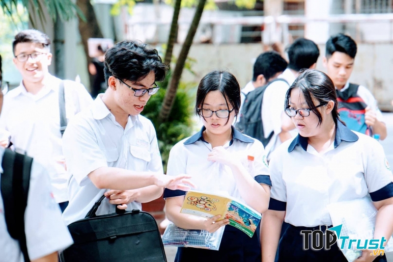 Không bỏ bất cứ câu nào