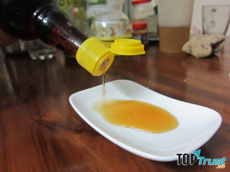 Không cặn, vẩn khi dốc ngược chai