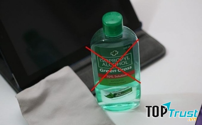 Không dùng chất tẩy rửa gia dụng