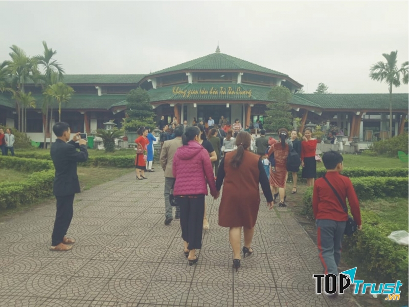 Không gian văn hóa trà Tân Cương