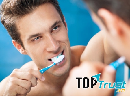 Hãy định kỳ đi kiểm tra răng miệng