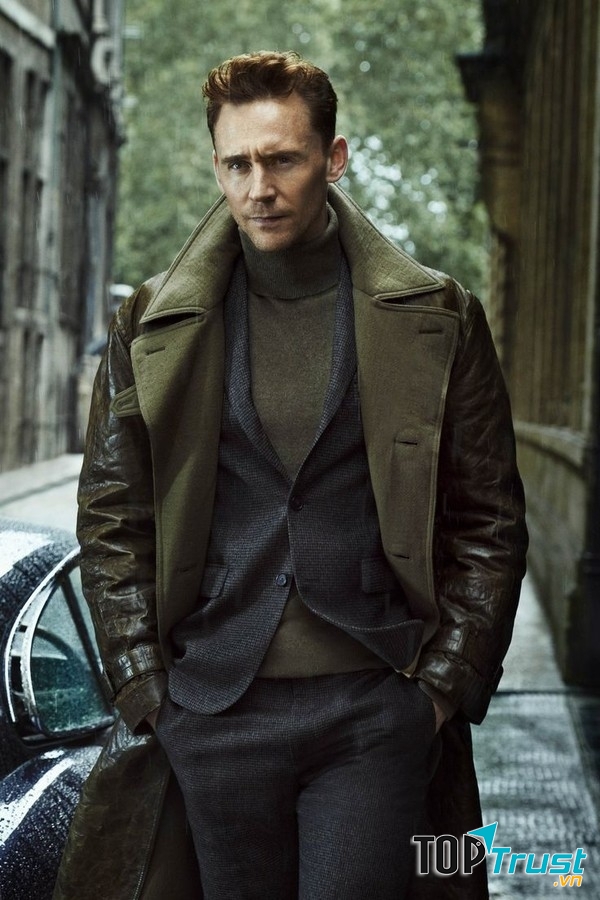 Không nên tỏ vẻ chiều chuộng, nhất mực nghe lời cô ấy